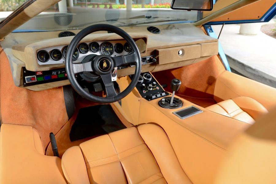  Lamborghini Countach LP400 Periscopica 1975 года  (фото 66 из 76)